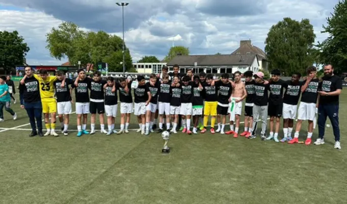 U14 feiert Meisterschaft und Aufstieg in die Leist