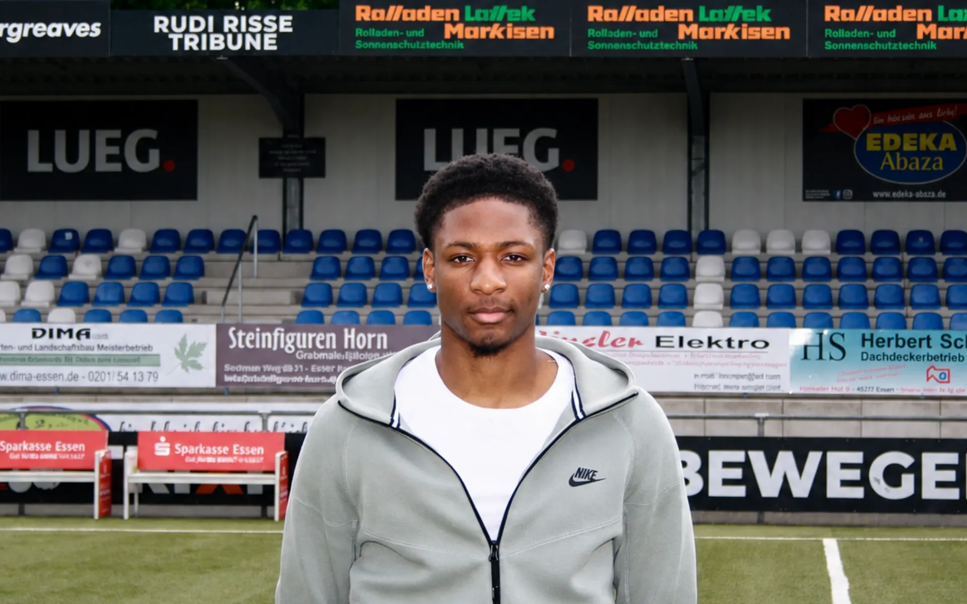 Der FC Kray bindet auch Benludvig Elad an sich