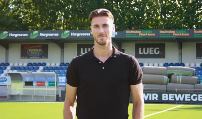 Luca Kazelis weiter für den FC Kray